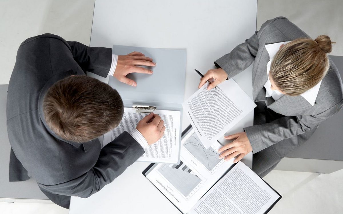 Investment-consulting